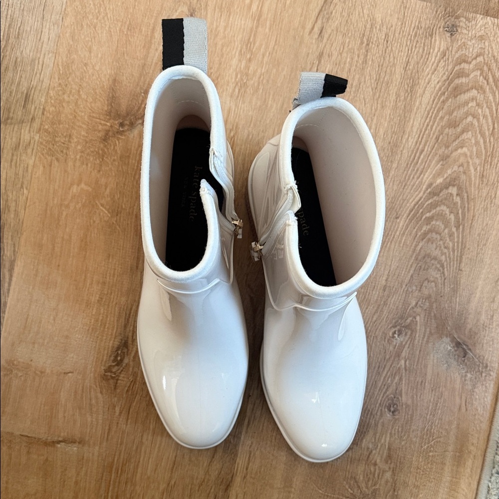 Kate Spade White Winter Boots - Picture 7 of 9